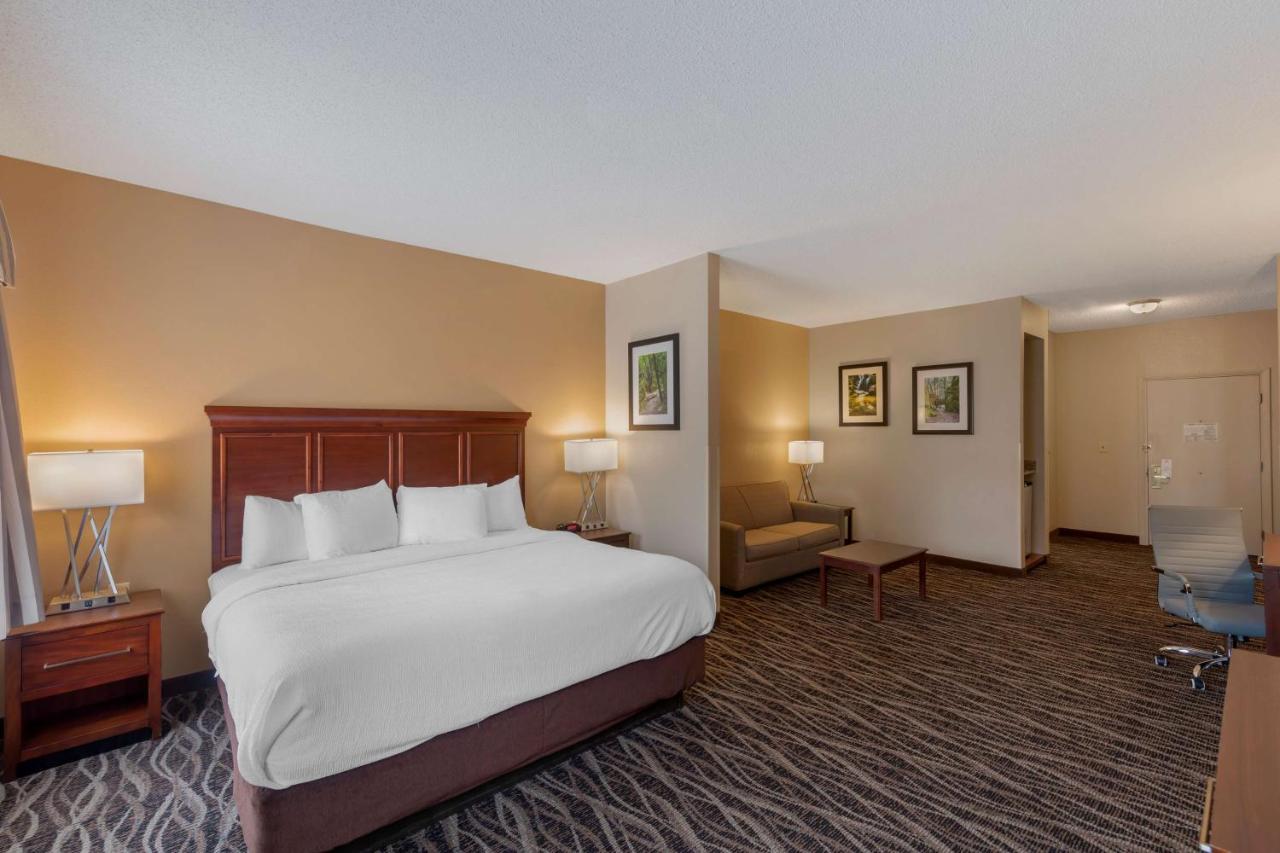Best Western Plus Russellville Hotel & Suites Exterior foto